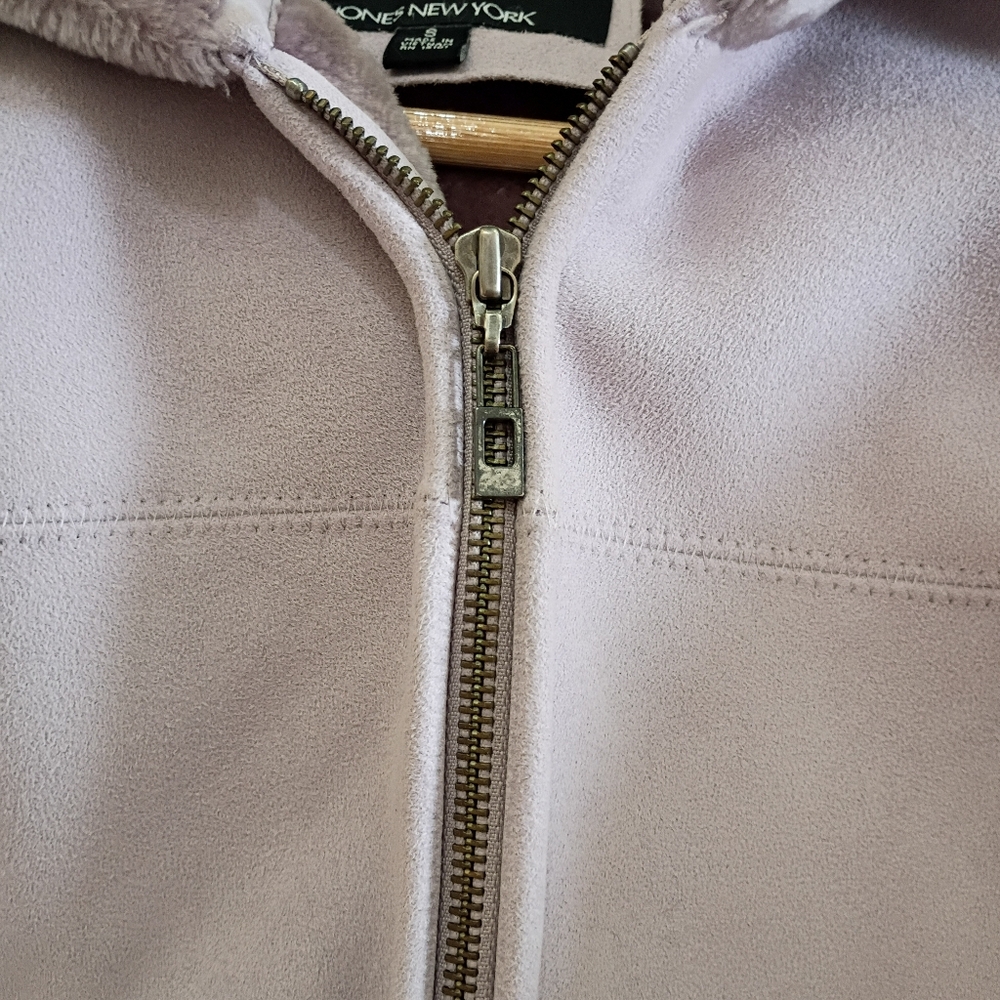 Lavender Hooded Jacket with Faux Fur Trim.Pit To Pit 20". Length 25".New No Tag - Picture 3 of 8